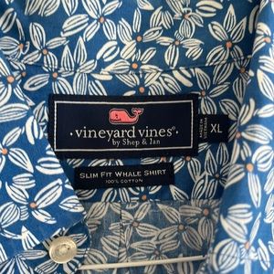 XL Slim fit Vineyard Vines summer shirt